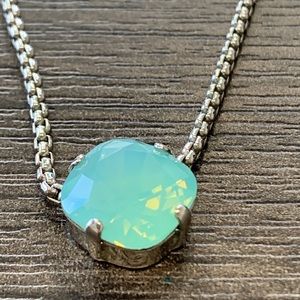 Sabika classic necklace